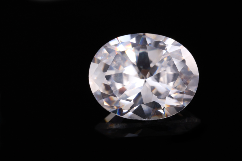 Oval Shape Diamond